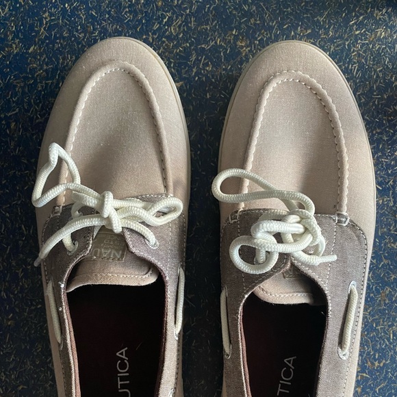 Nautica Boat Shoes - Picture 2 of 4